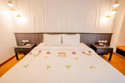 豪华大床或双床间 — Nipa Resort, Patong Beach